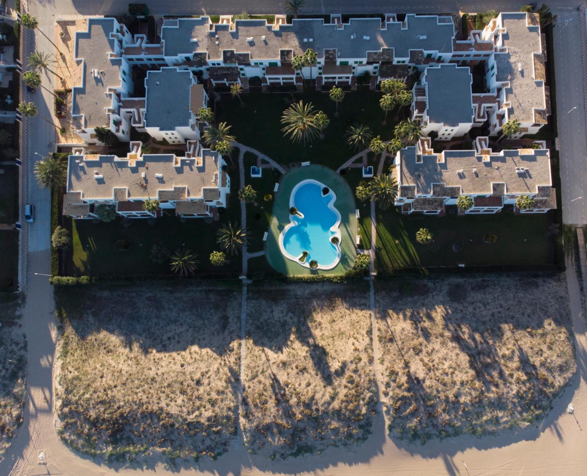 Residencial Club Deltamar Solo Familias Serviplaya 普拉亚西拉科 外观 照片