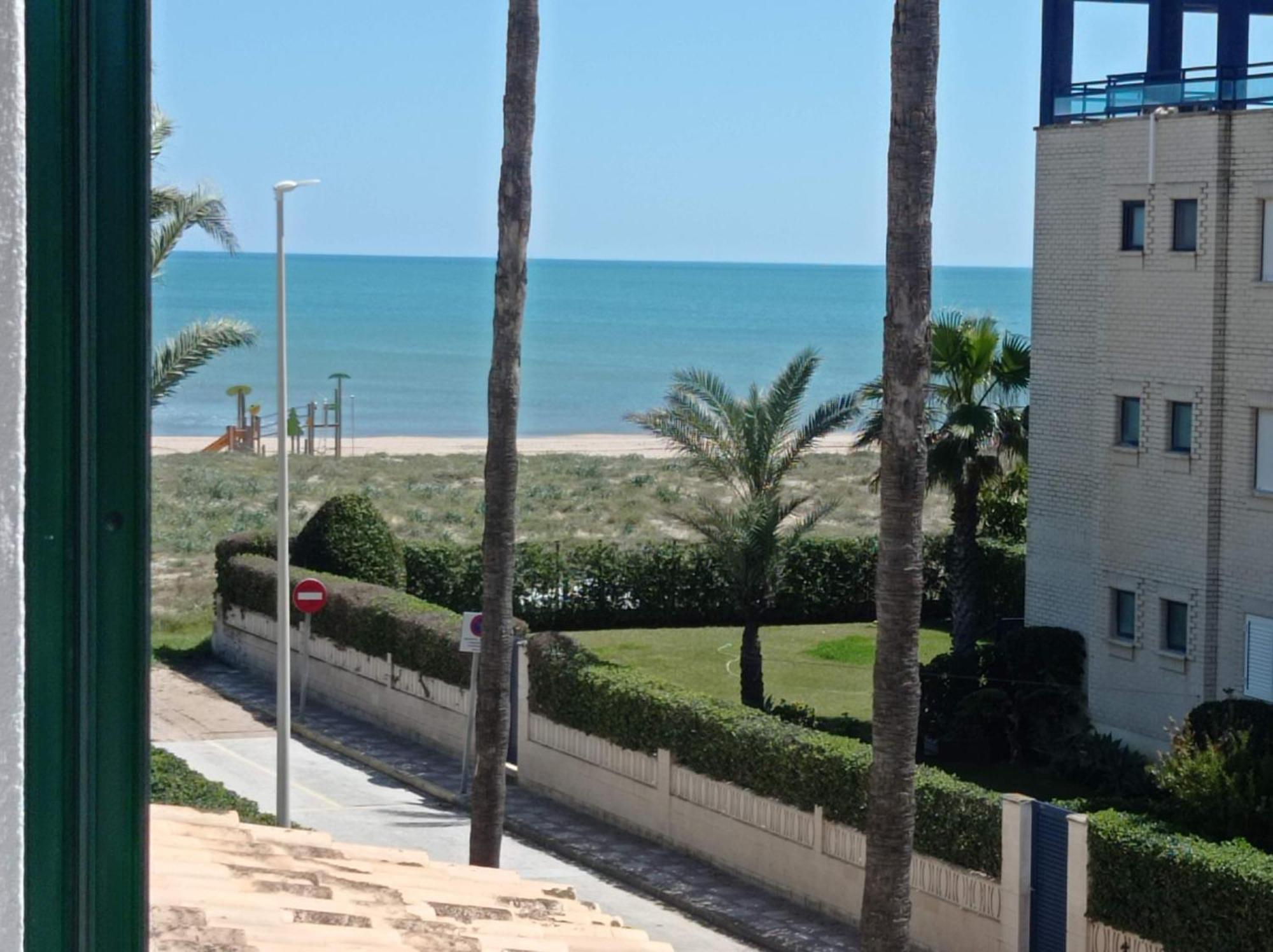 Residencial Club Deltamar Solo Familias Serviplaya 普拉亚西拉科 外观 照片